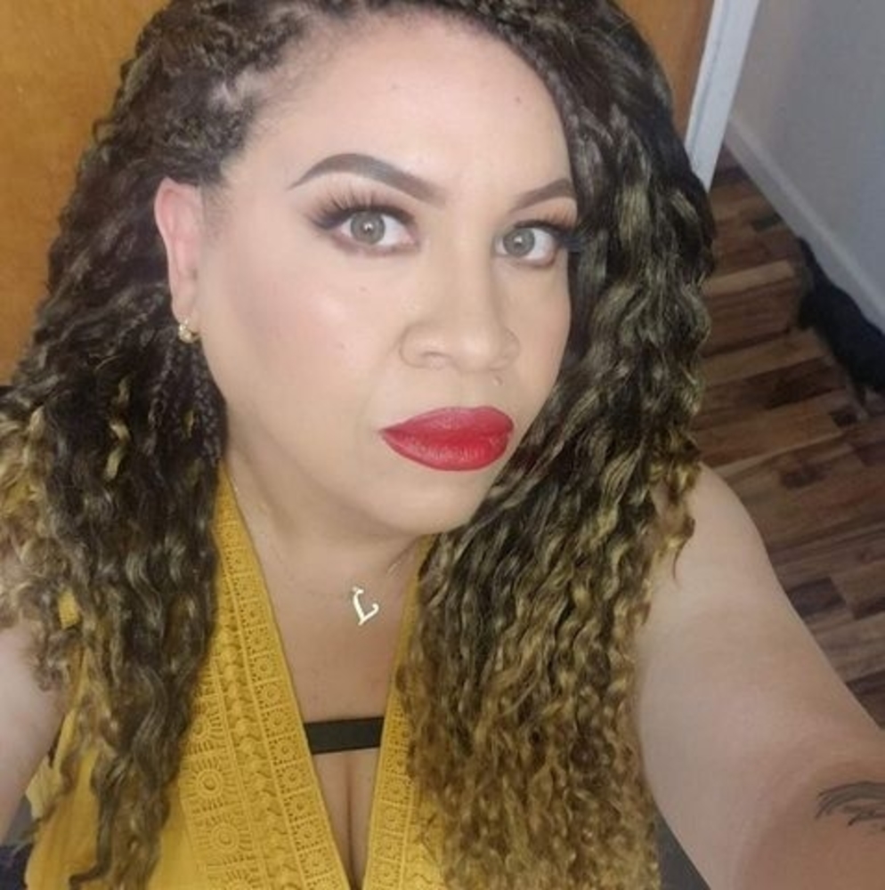 Meet your Posher, Dalia